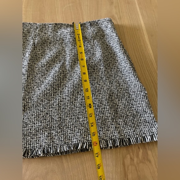 MINK PINK| Gray Tweed Mini Skirt with Intentional Frayed Raw Hem—Revolve••• - Picture 8 of 8
